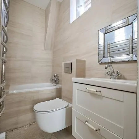 Appartement Luxe Et 5* - Elysees - 8eme Arrondissement *